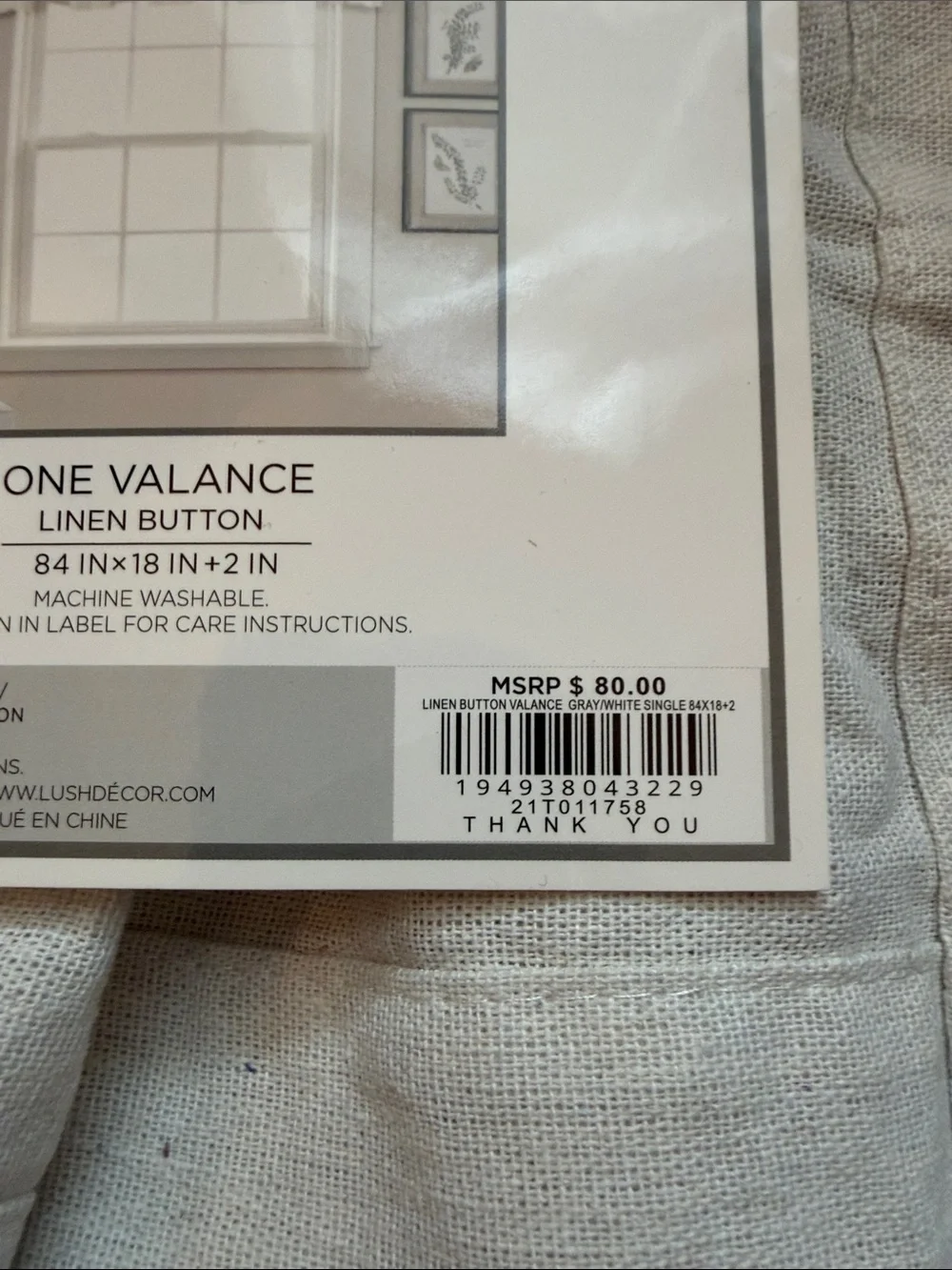 Lush Decor Neutral Beige Pleated Button-Accent Valance. MWT. 84” x 18” + 2”